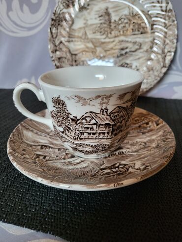 Kuhinjski setovi: Set Ironstone Staffordshire Engleska.70te. Set je nov,zadnje slike na lalafo.rs — 8 Kuhinjski setovi: Set Ironstone Staffordshire Engleska.70te. Set je nov,zadnje slike — 8