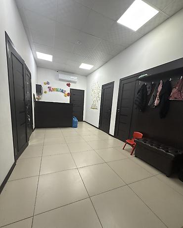 Продажа помещений свободного назначения: ПРОДАЕТСЯ КОММЕРЧЕСКОЕ ПОМЕЩЕНИЕ Очень хороший проезжий и пеший — 3