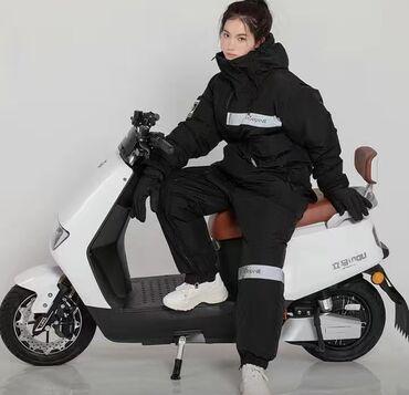 мужские куртки пуховики: Куртка 4XL (EU 48), цвет - Черный