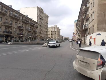 Uzunmüddətli kirayə mənzillər: N.Nərimanov metroya yaxin məsafədə Uzun müddətli gözəl işiqli ev — 2