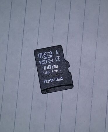 Другие мобильные телефоны: Оригинальная microSD флешка для телефона на 16gb. Забрать можно в