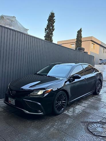 на кару: Toyota Camry: 2021 г., 2.5 л, Автомат, Бензин, Седан — 3