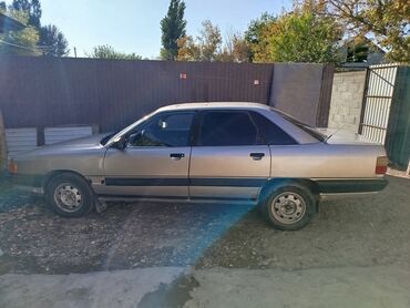 авто алам: Audi 100: 1988 г., 2.3 л, Механика, Бензин, Седан