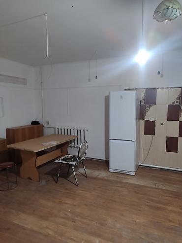 osh hostel: Койко‑места в общей комнате. Для студентов, Курьеров, Строителям — 3