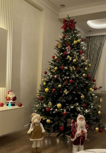 saxta baba qar qiz sekilleri: Böyük ölçülü, dekorativ Yeni il şam ağacı – tam bəzədilmiş set