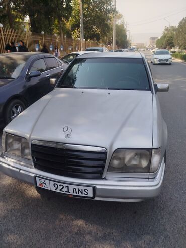 купить зимние шины бу: Mercedes-Benz E-Class: 1986 г., 2.3 л, Автомат, Седан