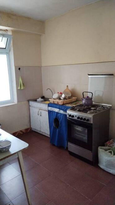 Köhnə tikili: Bakı, Bakıxanov qəs., 3 otaqlı, Köhnə tikili, m. Həzi Aslanov, 70 kv. m -da lalafo.az — 7 Köhnə tikili: Bakı, Bakıxanov qəs., 3 otaqlı, Köhnə tikili, m. Həzi Aslanov, 70 kv. m — 7