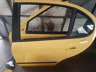 cena prevoda auta: VRATA ZA SEAT LEON OD 2000. DO 2005. GOD. | Vrata za Seata Leon leva — 1