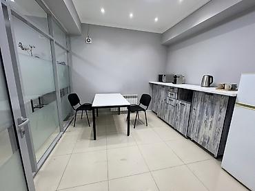 офис тему в бишкеке: Сдаю The entire office: Сдаю Колл-центр, IT company, Photo studio, 155 м², В жилом комплексе, С ремонтом, 1 линия — 4
