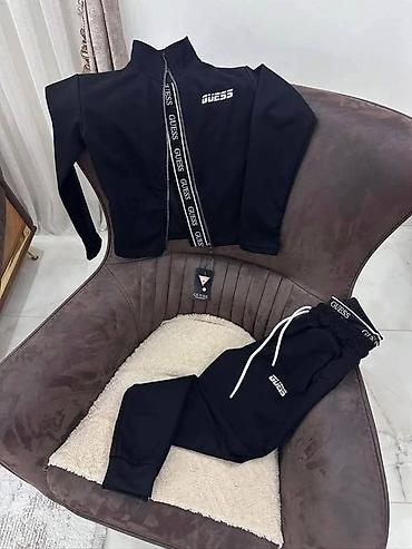 komplet nis: Komplet trenerke
Cena 4200din
S,M,L,XL,XXL
PS✨ — 5