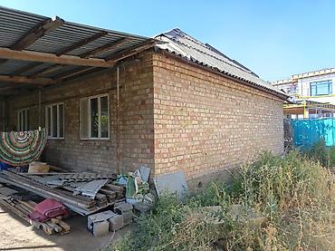 Үйлөр: Продаётся земельный участок площадью 7 соток с домом.с газом — 4