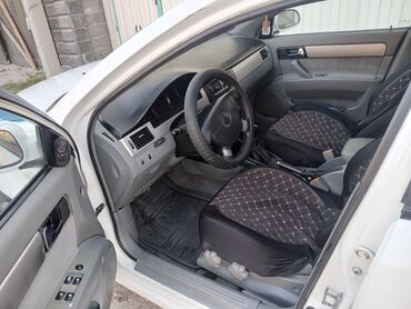 продажа авто матиз: Chevrolet Lacetti: 2008 г., Механика, Седан