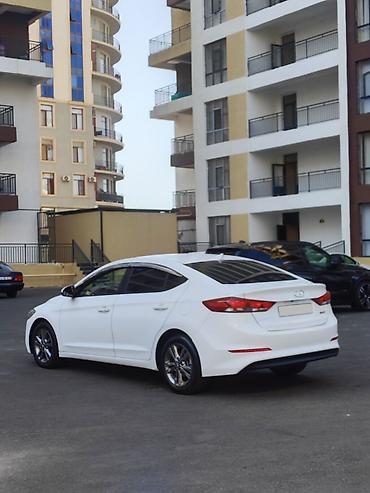 elantra qapi: Hyundai Elantra: 1.6 l | Sedan — 5