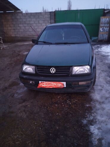 транспорт каракол: Volkswagen Vento: 1995 г., 1.8 л, Механика, Бензин, Седан