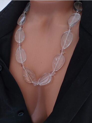haljine sa kristalima: Gorski kristal ogrlica