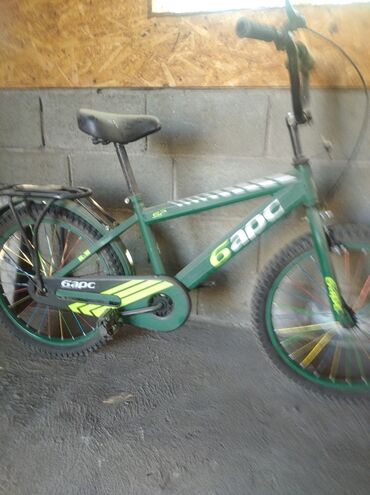 велосипед 4 колесный: Велосипед б.у называется Барс зелёного подростковый 4х колесный в