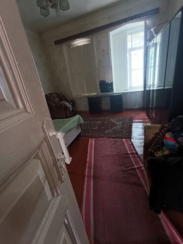 Həyət evləri və villaların satışı: 4 otaqlı, 11000 kv. m, Kredit yoxdur, Orta təmir — 6