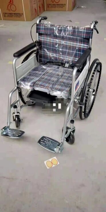 нексия 4: Инвалидная коляска с урной