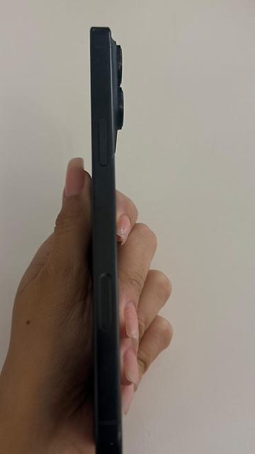 simes: IPhone 16 Pro Max, 256 GB, Qara, Simsiz şarj — 5