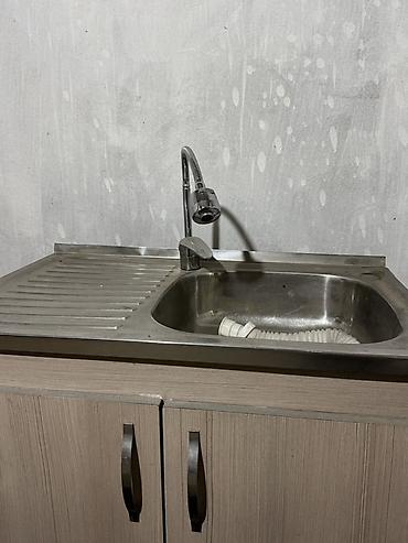 крылышки маринованные: Кухонная мойка из нержавеющей стали с крылом и смесителем - Материал — 2