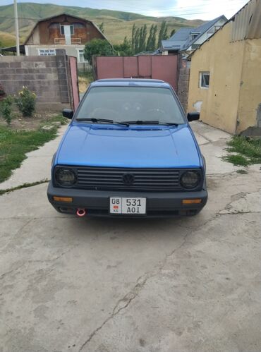 фольсваген тауран: Volkswagen Golf: 1989 г., 1.8 л, Механика, Бензин, Седан