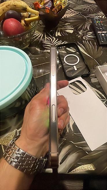 iphone 16 pro 128 gb qiymeti: IPhone 16 Pro Max, 1 TB, Qara, Simsiz şarj — 6