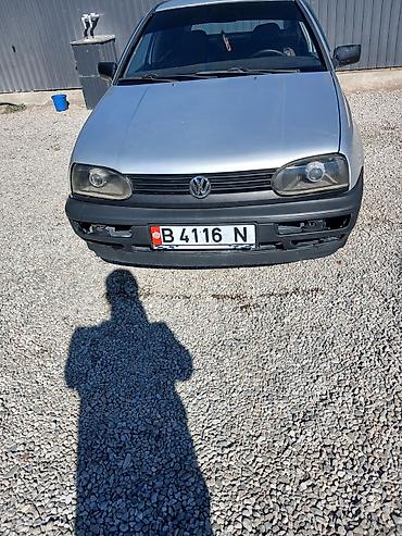 продажа подержанных авто: Volkswagen Golf: 1992 г., 1.8 л, Механика, Бензин, Седан — 2