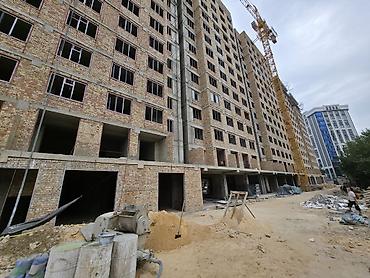 места для бизнес: Продажа офисов 64 м², Без ремонта, Многоэтажное здание, 1 этаж — 1