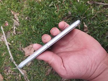 Apple iPhone: IPhone 8, Б/у, 64 ГБ, Белый, Чехол, 87 % — 2