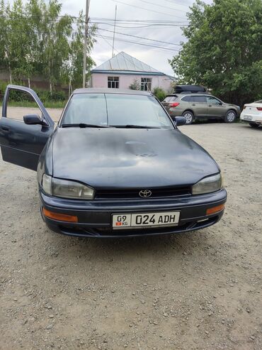 тайота надя: Toyota Camry: 1992 г., 2.2 л, Механика, Бензин, Седан