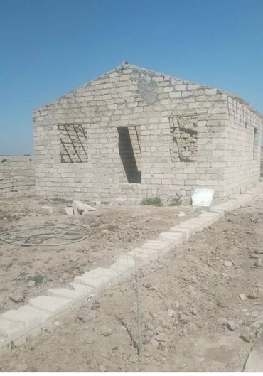 sumqayıt bağ evi: Türkan qəs. 3 otaqlı, 92 kv. m, Kredit var, Təmirsiz
