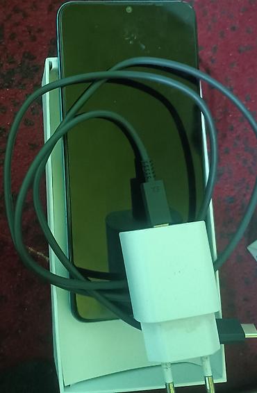 купить бу планшет: Məhsul: Smartfon + şarj aksesuarları - Tam ekranlı sensorlu smartfon — 1