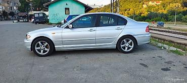 Automobili: BMW Serija 3 E46 limuzina, srebrna boja. - Karoserija: 4-vrata — 3