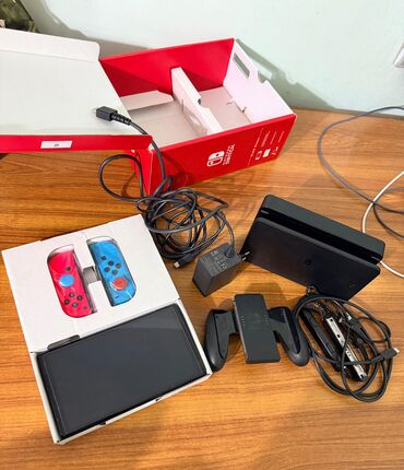 pastafka televizor: Nintendo OLED model. Əla vəziyyətdədir. Televizora qoşmaq olur