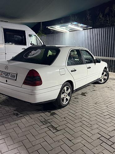 Mercedes-Benz C-Class: 1995 г., Механика, Дизель, Седан