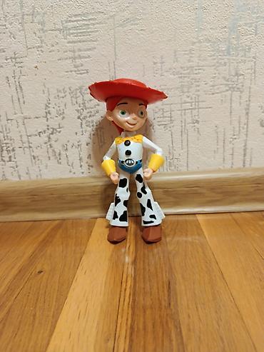 oyuncaq 07: Jesse fiquru – Toy Story mövzusunda kolleksiya oyuncağı. - Material — 1