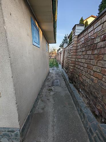 Продажа коттеджей и домов: Продается дом, район первая Киргизия, царское село. Участок 14,5 — 9