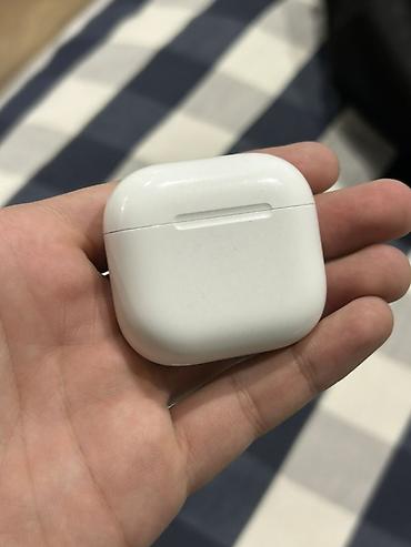 Аудиотехника: Беспроводные наушники-вкладыши, Apple, AirPods 4, Б/у — 3