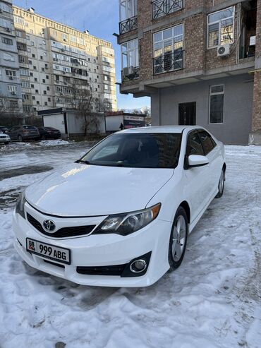 купить коммерческий транспорт бу: Toyota Camry: 2012 г., 2.5 л, Автомат, Бензин, Седан