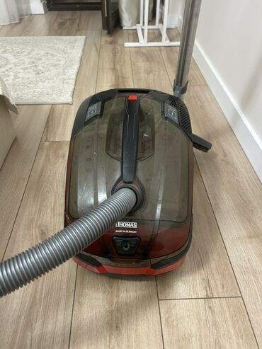 бу пилисос: Пылесос, Сухая, Водяной фильтр