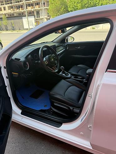 Kia: Kia K3: 2018 г., 1.6 л, Вариатор, Бензин, Седан at lalafo.kg — 11 Kia: Kia K3: 2018 г., 1.6 л, Вариатор, Бензин, Седан — 11