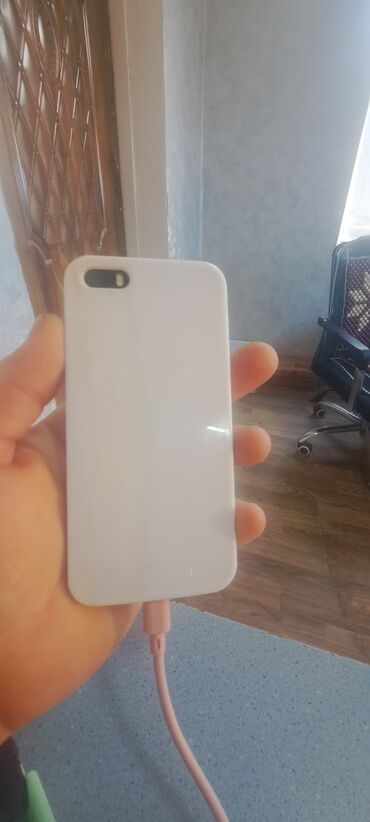 iphone 2ci əl: IPhone 5s, 16 GB, Ağ, Barmaq izi