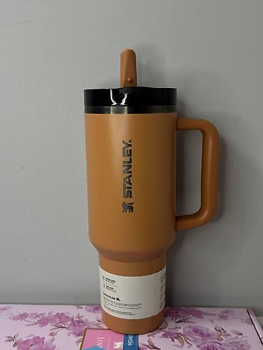 Термо идиштер: Термокружка Stanley Quencher H2.0 FlowState Tumbler 40 oz (1,18 л) - — 1