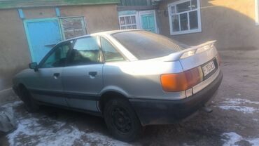 Audi: Audi 80: 1989 г., 1.8 л, Механика, Бензин, Хэтчбэк