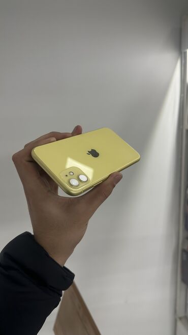 Apple iPhone: IPhone 11, Б/у, 128 ГБ, Желтый, 85 % — 2