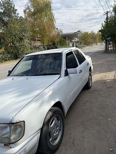 camry se: Mercedes-Benz W124: 1994 г., 2 л, Механика, Бензин, Седан — 2