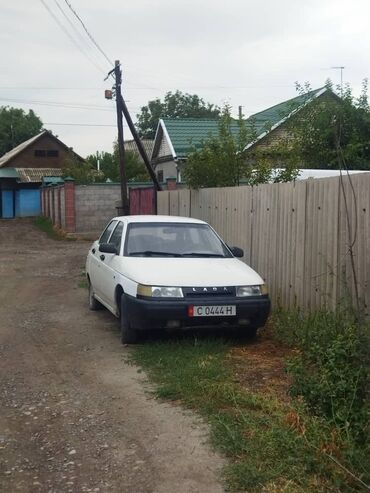ВАЗ (ЛАДА): ВАЗ (ЛАДА) 2110: 2002 г., 1.6 л, Механика, Бензин, Седан