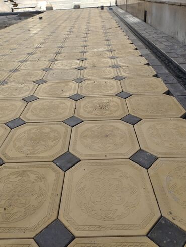 Тротуарная плитка: ,,,"Таман Таш" Жогорку сапат.
Брусчатка Бардюр Лоток 
 Вышший качество — 10