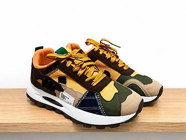Кроссовки унисекс в стиле streetwear - Яркий многосоставной дизайн