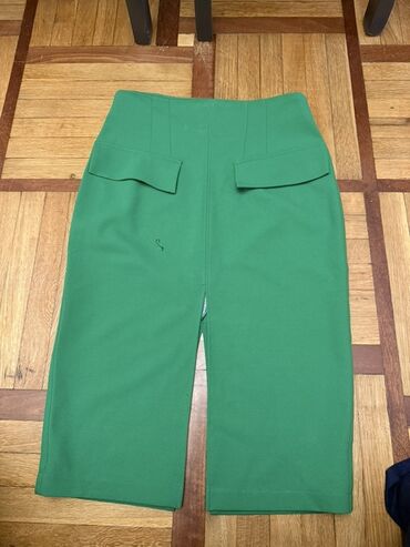 Ətəklər: Midi Ətək, Zara, M (EU 38), L (EU 40)